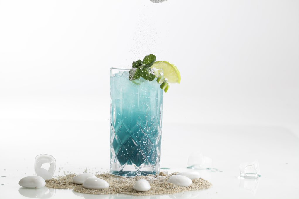 Dieses Bild hat ein leeres alt-Attribut; sein Dateiname ist cocktail-4.jpg.